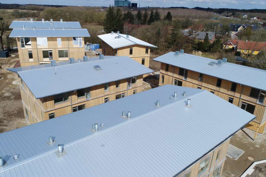 Banebrydende, almene boliger<br>med spektakulær udsigt, Lisbjergvej 13, Aarhus - Dronefilm